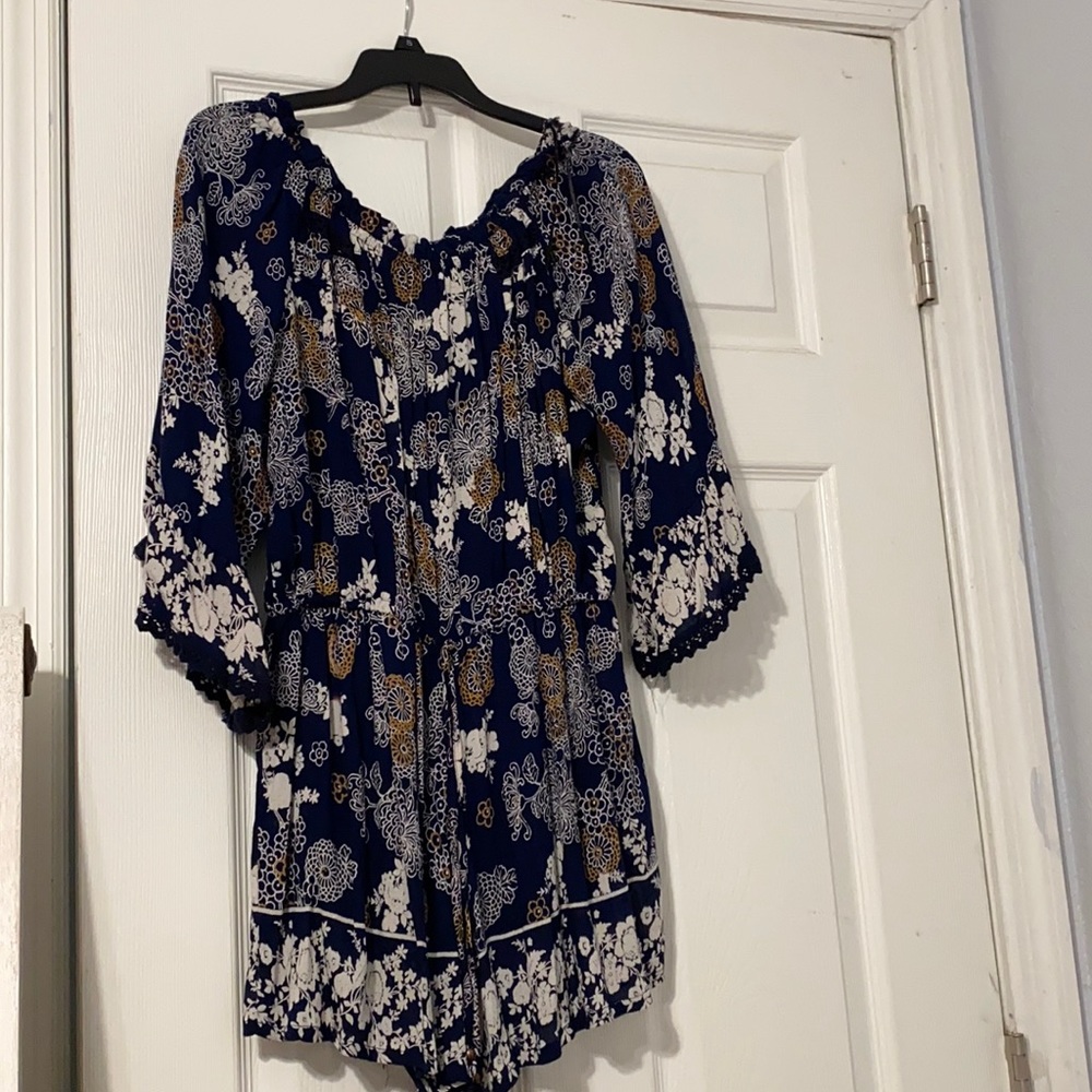 Blue floral print romper